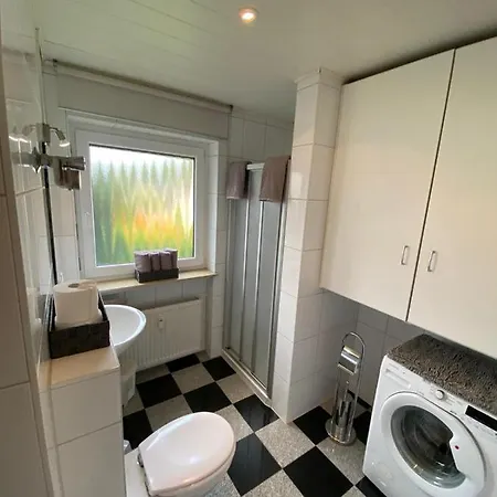 Fewo-terfehr شقة فيلنغن